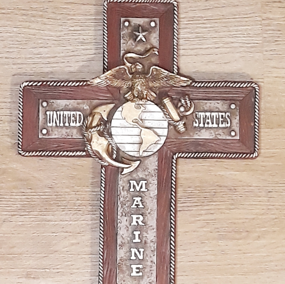 United States Marine Corps USMC Eagle Globe & Anchor Antique Finish Wall Cross - Picture 7 of 9